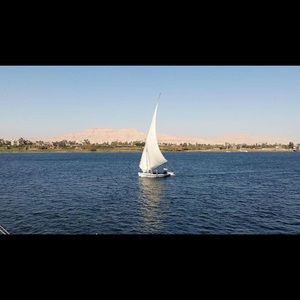 Meet your Posher, Maha